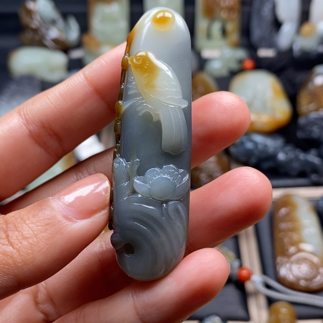 和田玉挂件未镶嵌