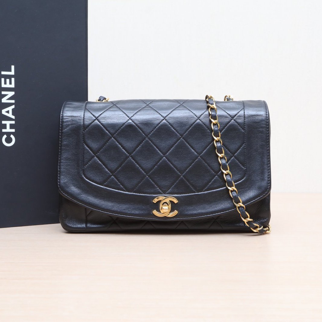 95新 Chanel/香奈儿 小花姑姑639055中古 黑金羊戴妃包25 20开