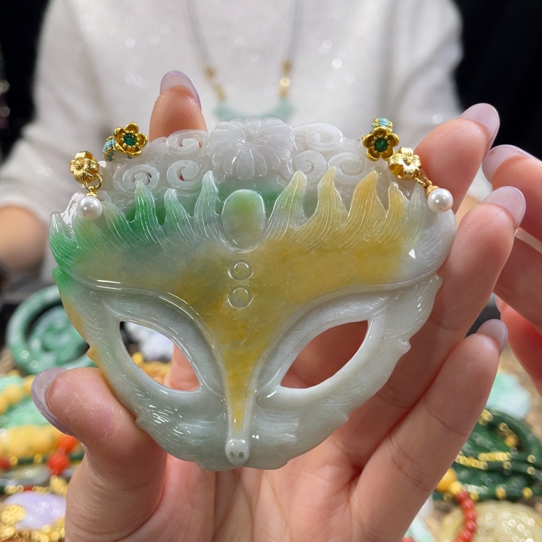 翡翠颈饰未镶嵌代编织