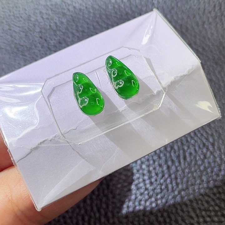 定制翡翠未镶嵌翡翠