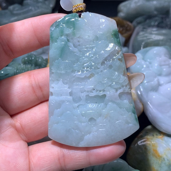 翡翠未镶嵌颈饰保真天然A货翡翠