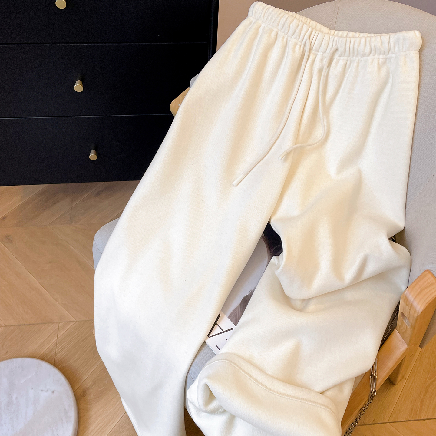 小C家 宽松直筒阔腿裤女2025新款冬加厚加绒糯米裤抽绳松紧腰裤子