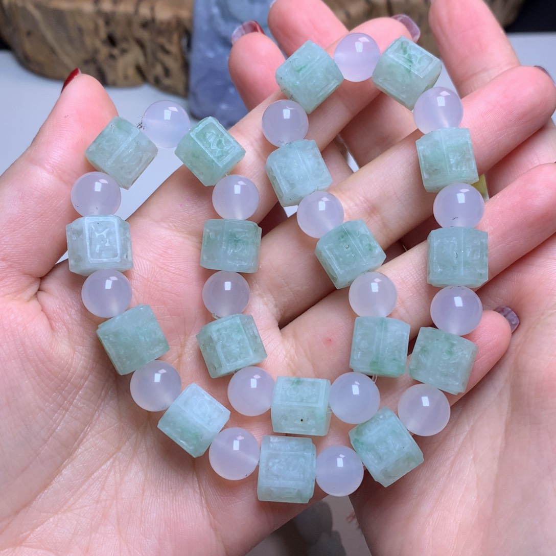 定制翡翠未镶嵌阿*啊翡翠