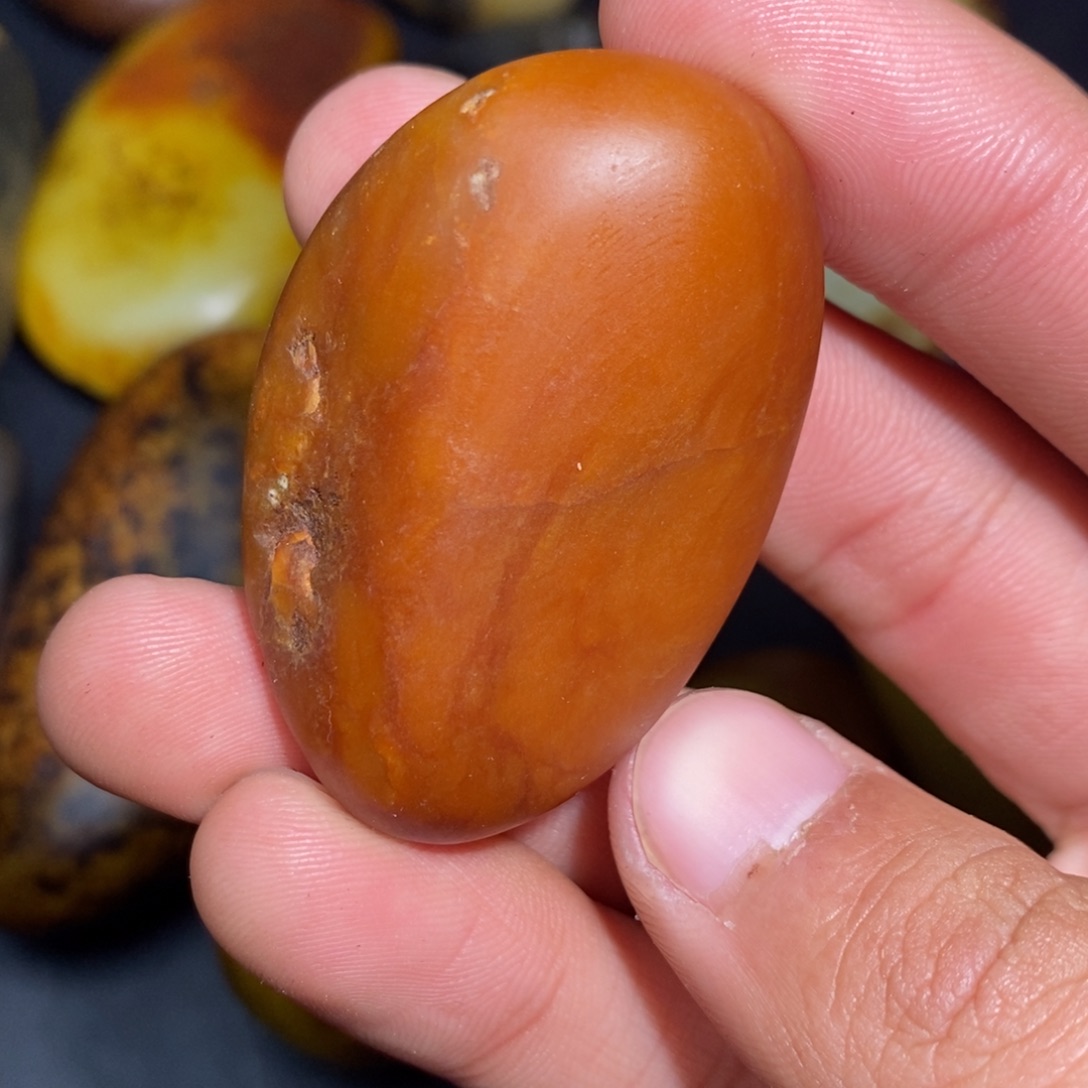 和田玉未镶嵌珠宝奇石