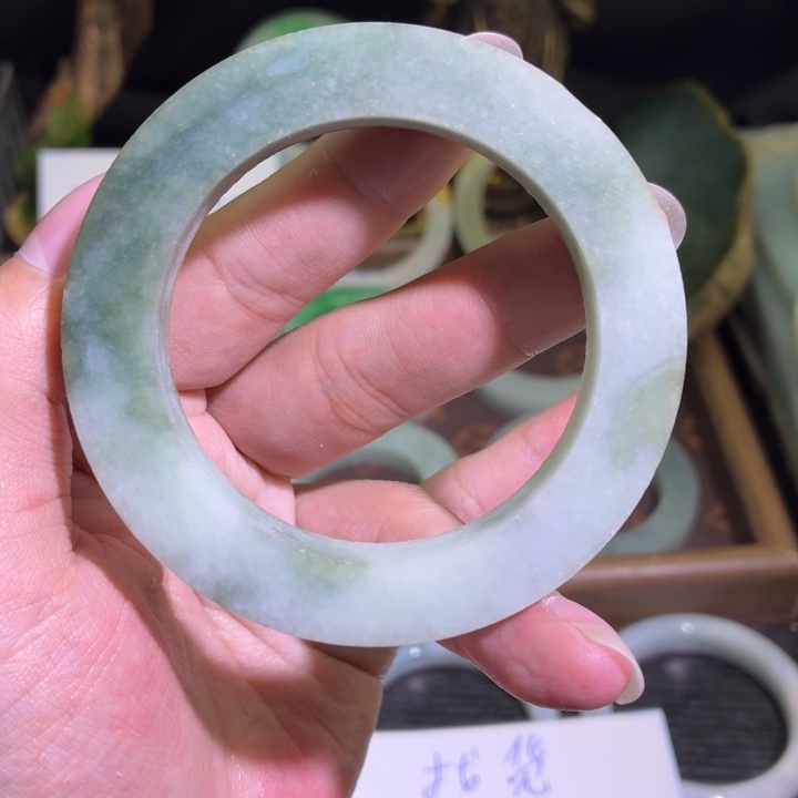 定制翡翠未镶嵌缅甸翡翠A货手镯毛胚定制