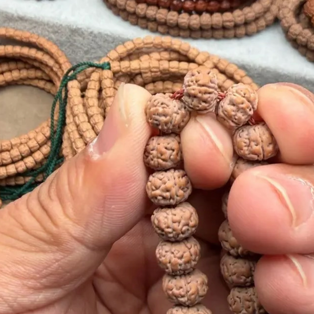 神秘1号 爆肉小金刚108脖挂