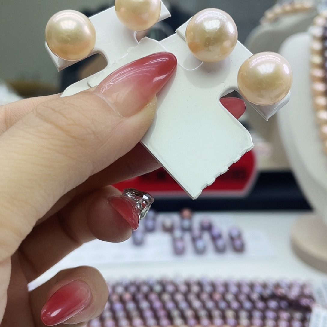 银S925镶嵌淡水珍珠耳饰