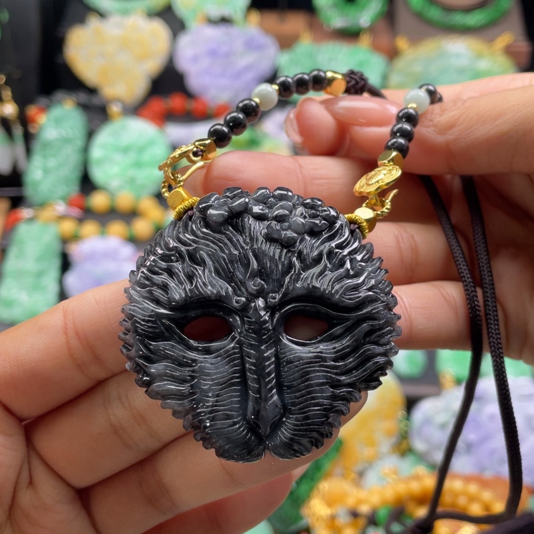 翡翠未镶嵌颈饰代编织