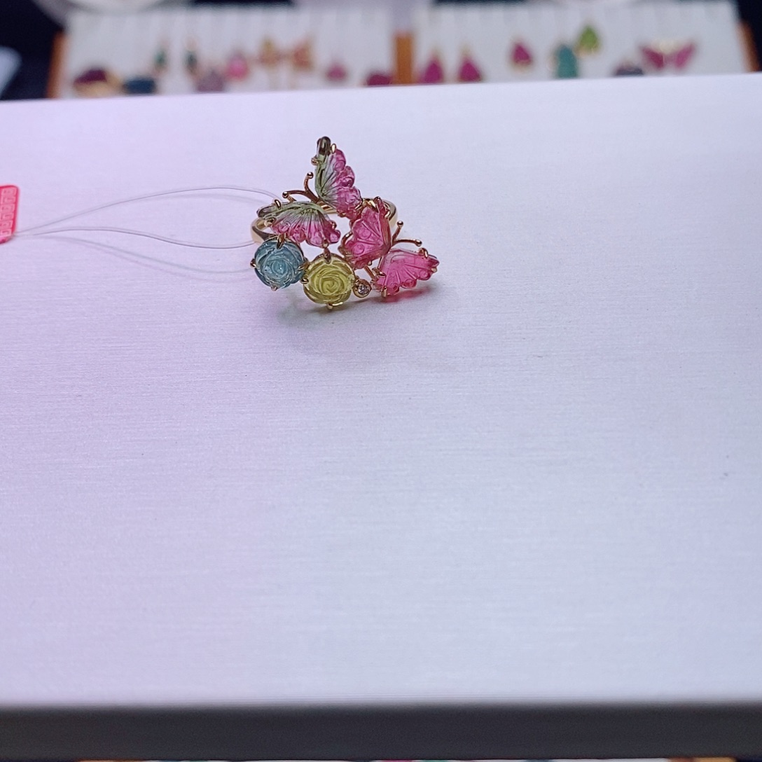 碧玺碧玺m18K金镶嵌蝶恋花戒指