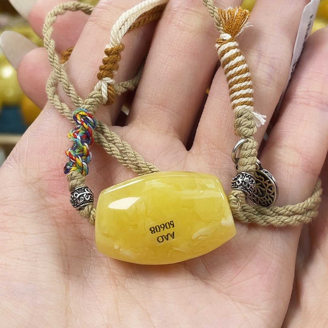 未镶嵌琥珀珠宝奇石琥珀蜜蜡J888