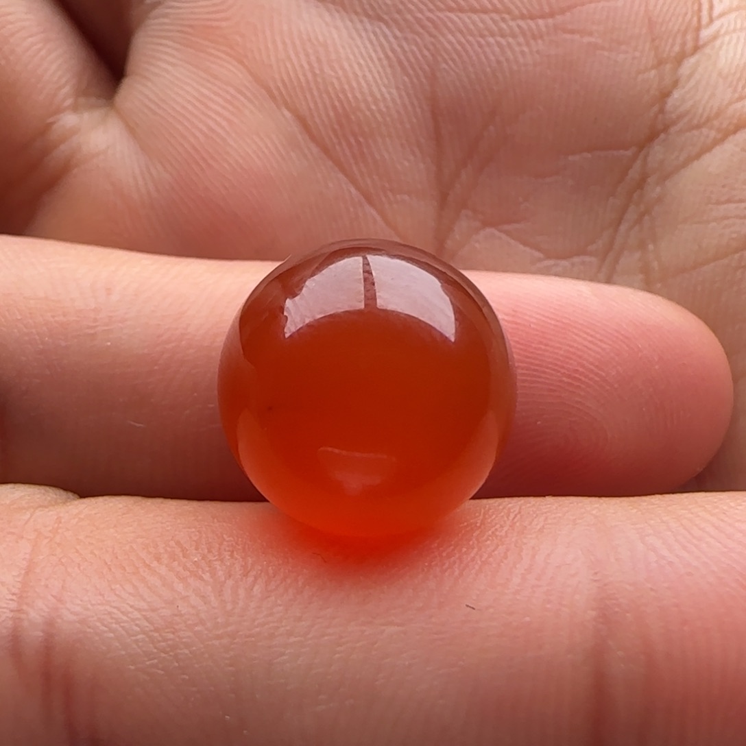 南红玛瑙圆珠13.4未镶嵌双*徐矿点