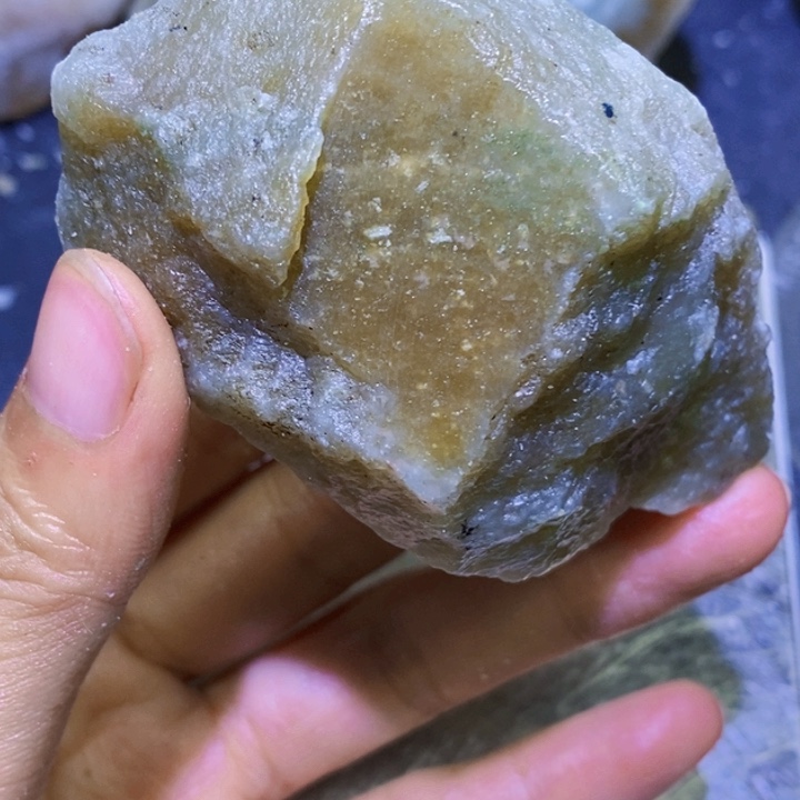 未镶嵌和田玉珠宝半成品