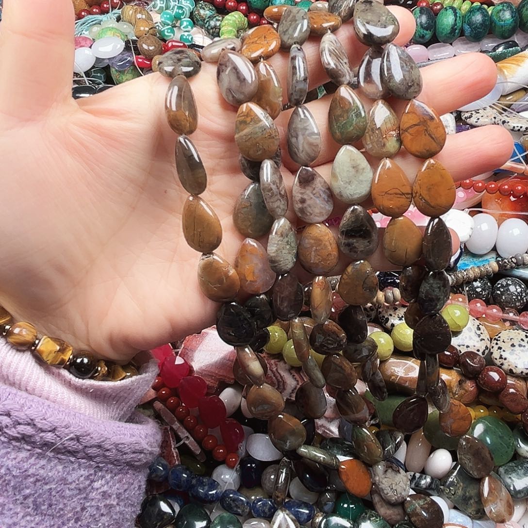 玛瑙/玉髓未镶嵌珠宝半成品松水滴大14*16