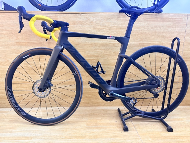 美利达瑞克多1000，cf3高膜碳纤维，禧玛诺油碟