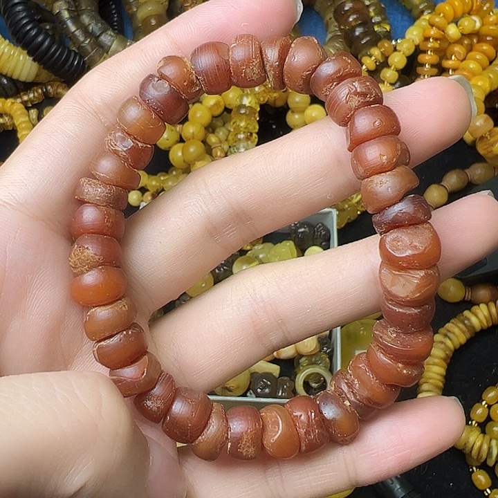 非金属意臻珠宝天然手串