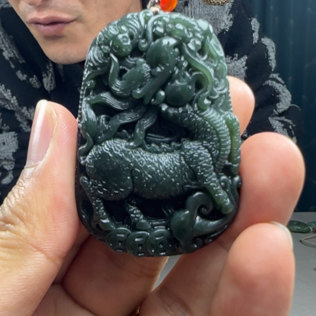 和田玉未镶嵌吊坠(不含链)
