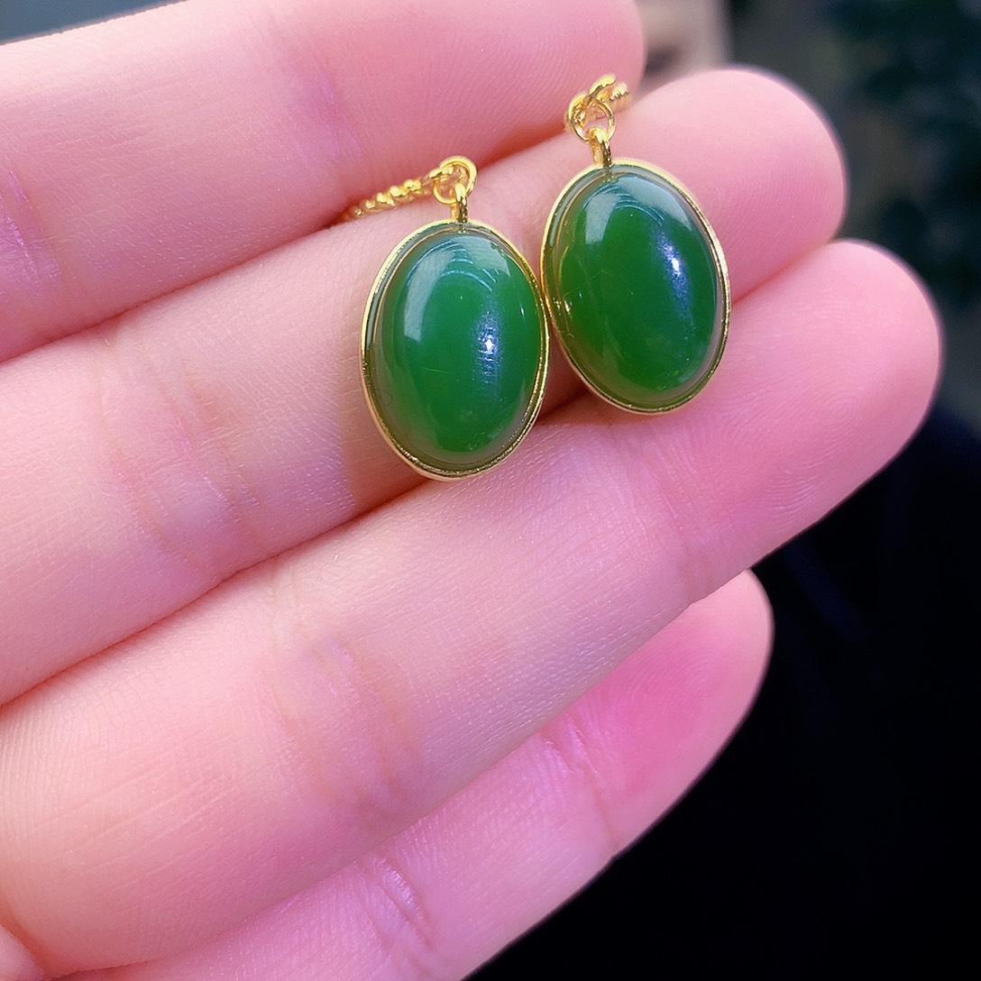 吊坠(不含链)银S925镶嵌和田玉（碧玉）耳钉