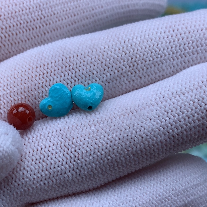 南红玛瑙未镶嵌珠宝奇石