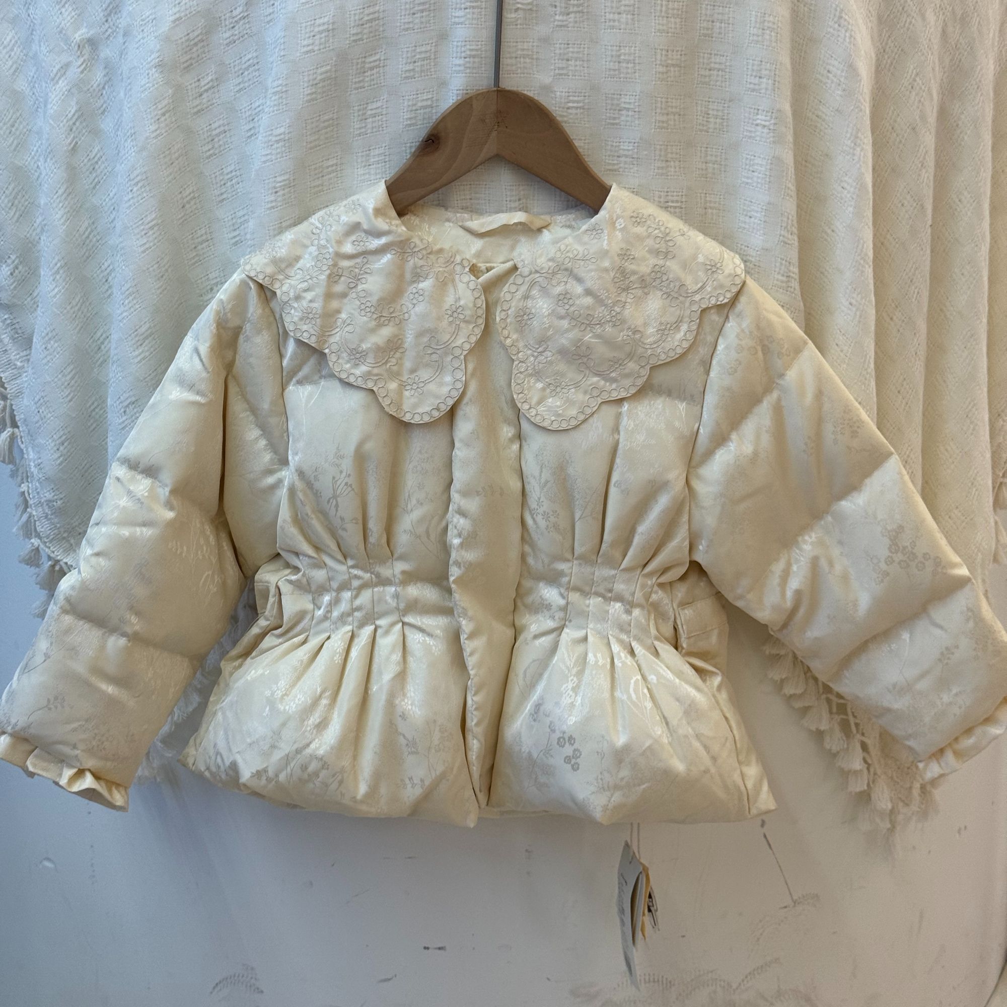 A类常规款杏色娃娃领其他other童装收腰棉服翻领厚款