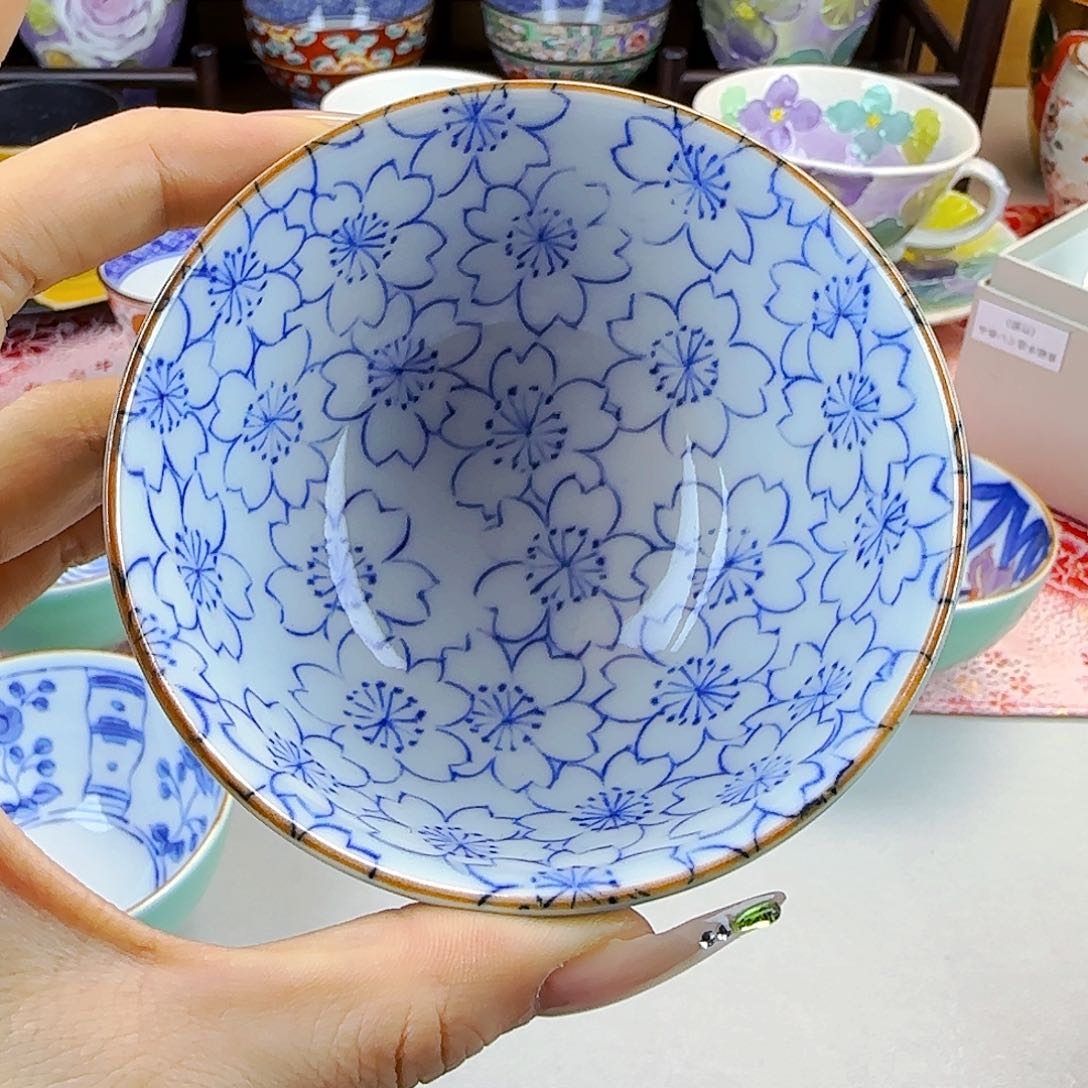 它家陶瓷真好看！