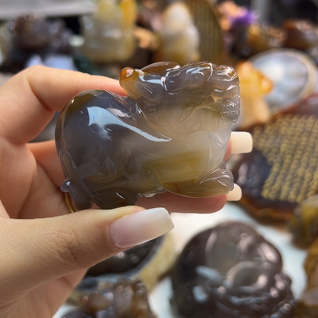 玛瑙/玉髓未镶嵌颈饰
