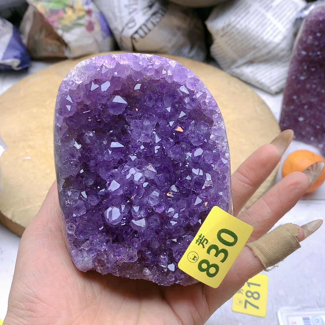 紫晶大型摆件（非配饰）未镶嵌
