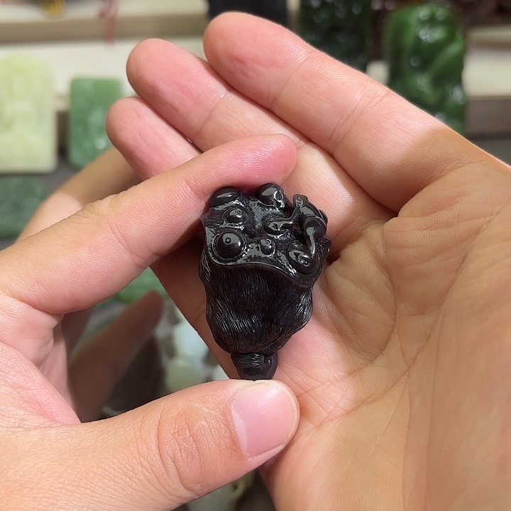 颈饰未镶嵌和田玉t****o