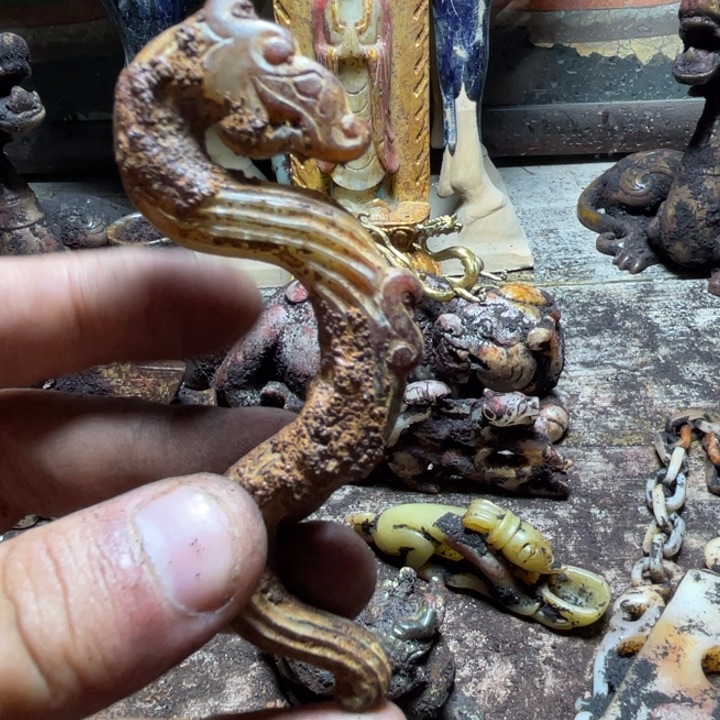 9***久和田玉（糖玉）未镶嵌颈饰