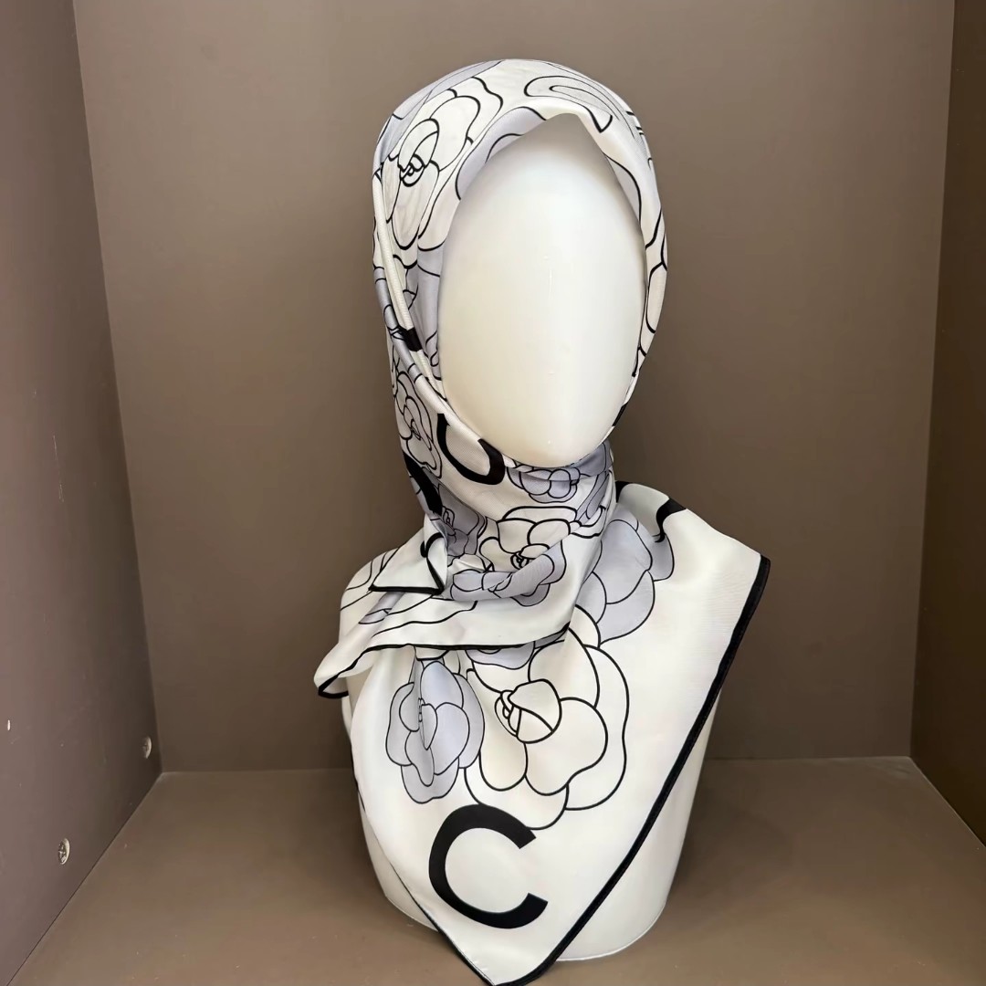 雅思米尼时尚百搭印花方巾311-