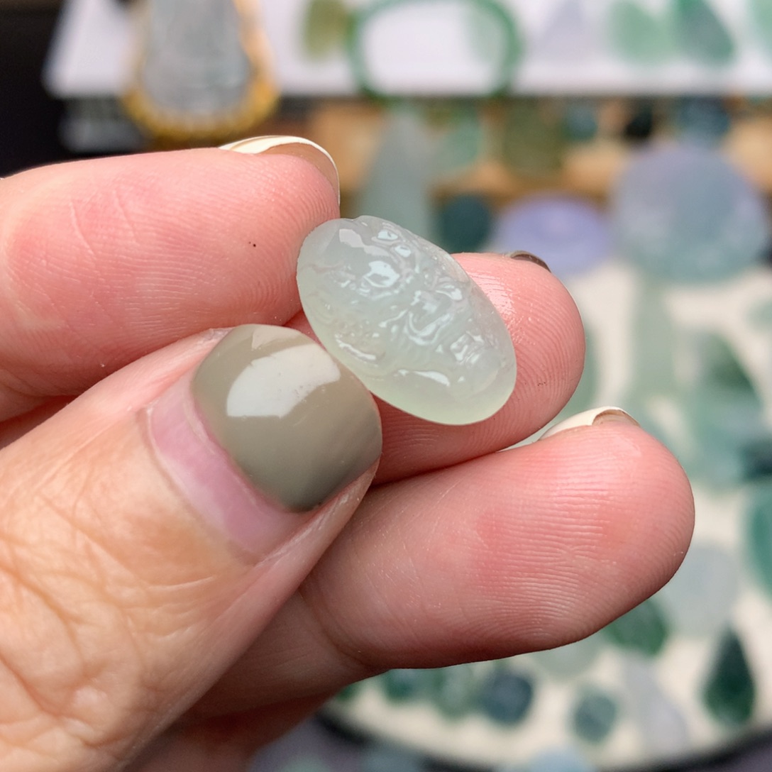 未镶嵌定制翡翠龙头