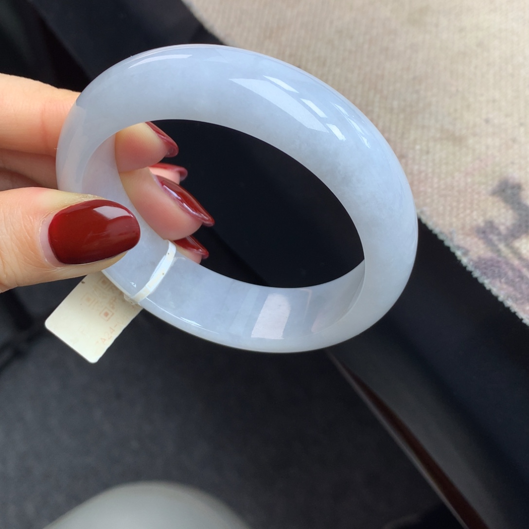 翡翠未镶嵌手镯轮胎