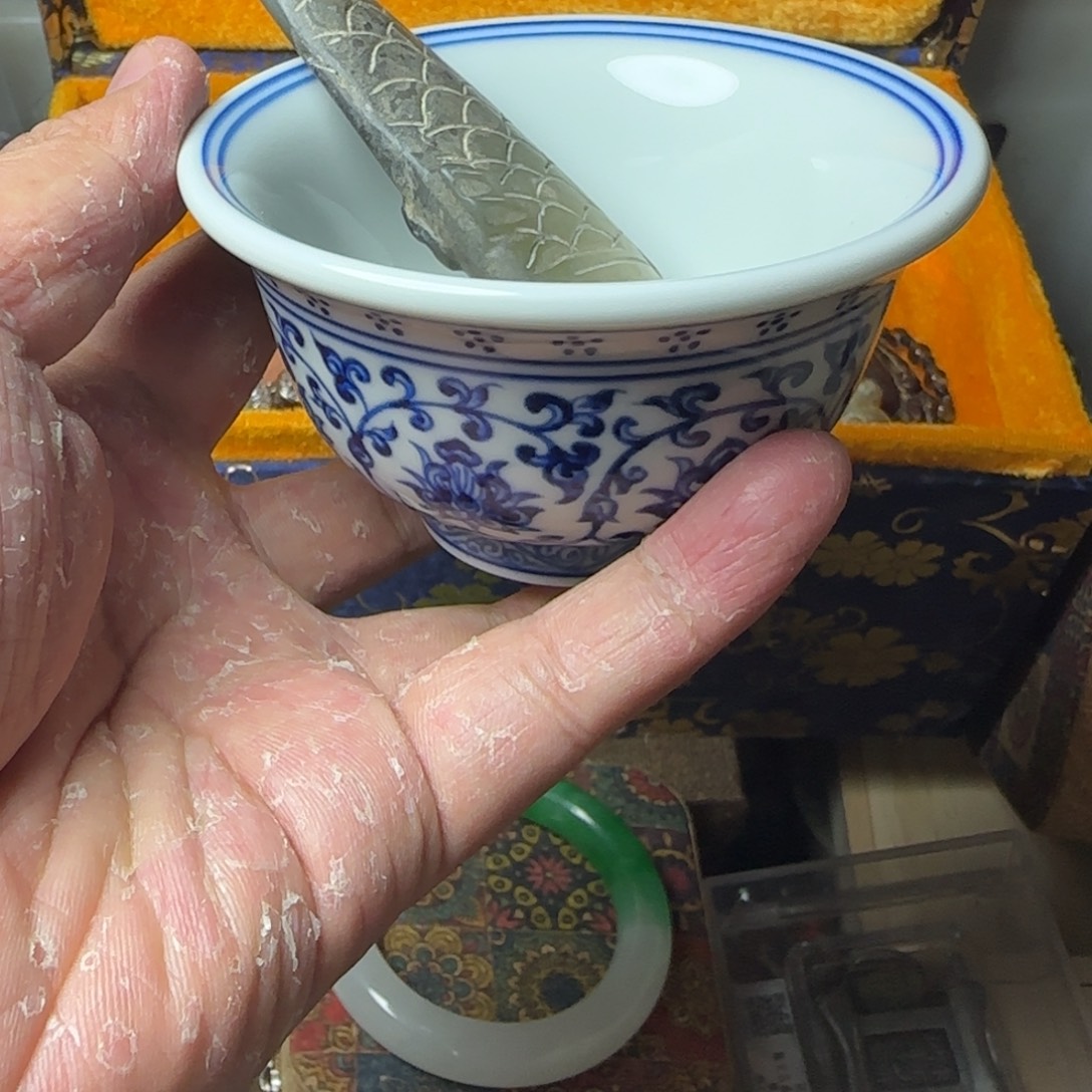 粉彩和合二仙苹果尊