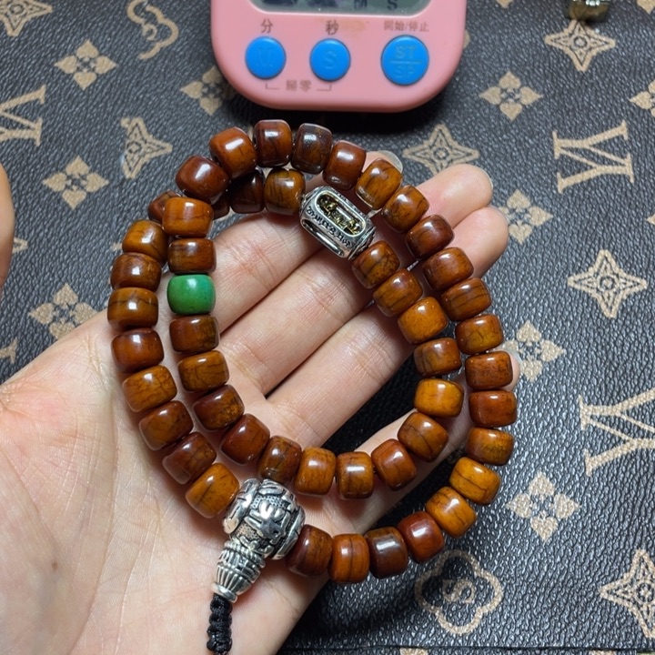 王***鹏藏式风格设计风格