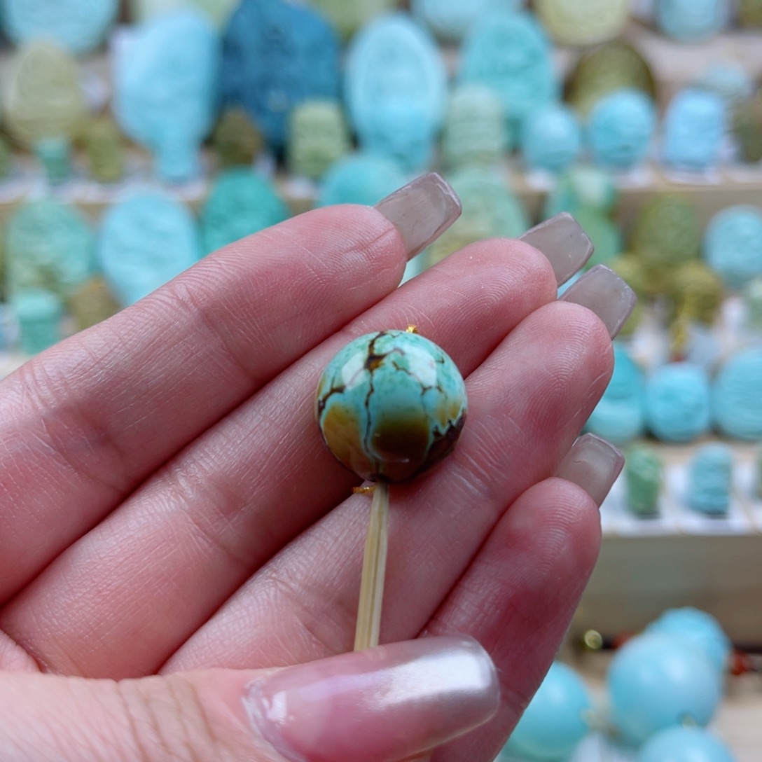绿松石未镶嵌珠宝奇石15mm