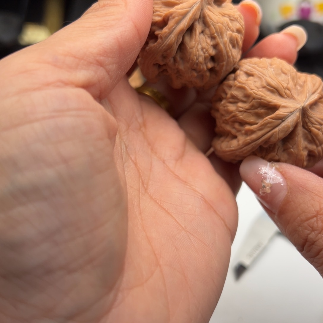 文玩核桃把件红锦鲤41