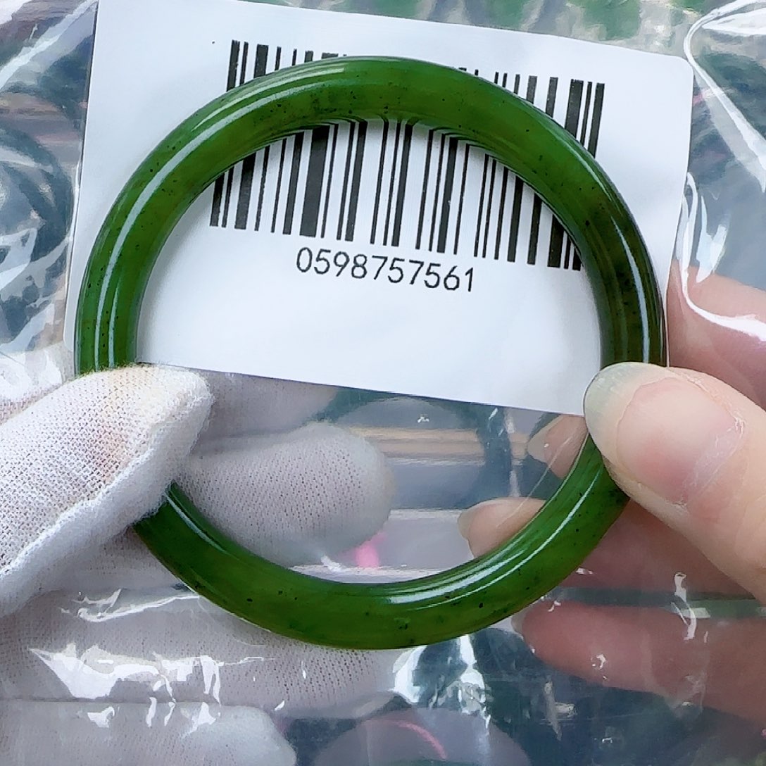 和田玉（碧玉）手镯未镶嵌60