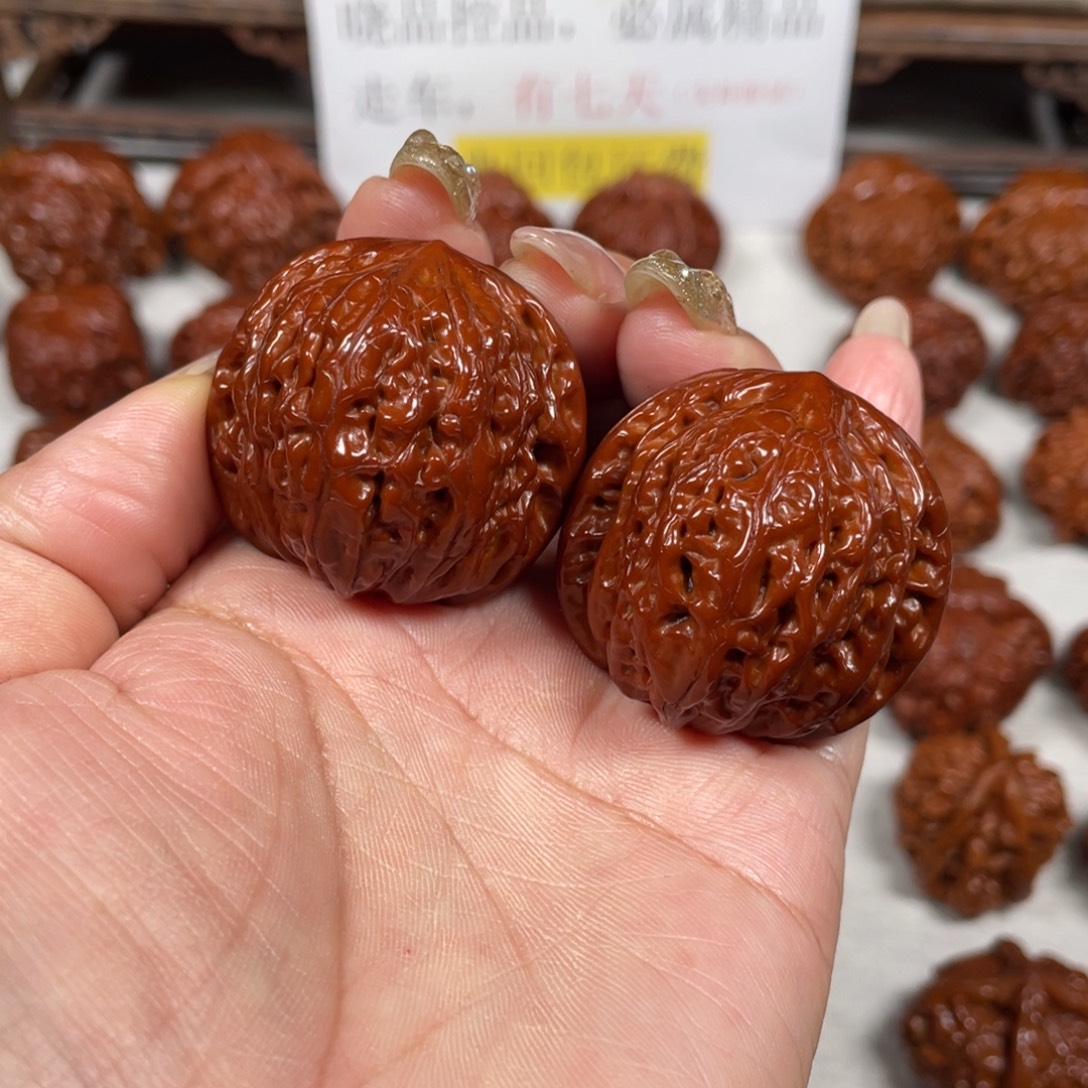 张***辰猴头核桃吊坠铁锤14LXP#00#