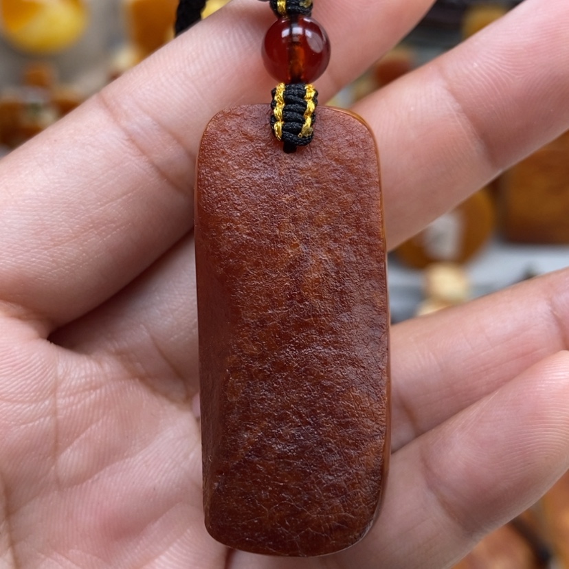 【闪购商品】琥珀颈饰未镶嵌