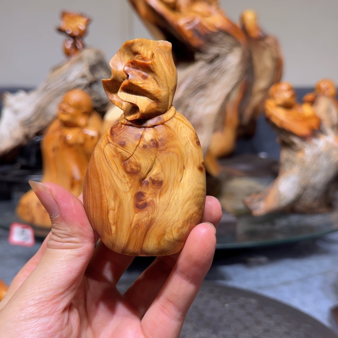 柏木（崖柏）太行崖柏手把件摆件