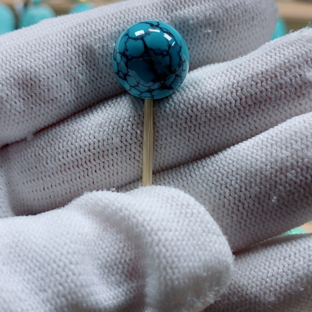 绿松石珠宝奇石未镶嵌霍****租