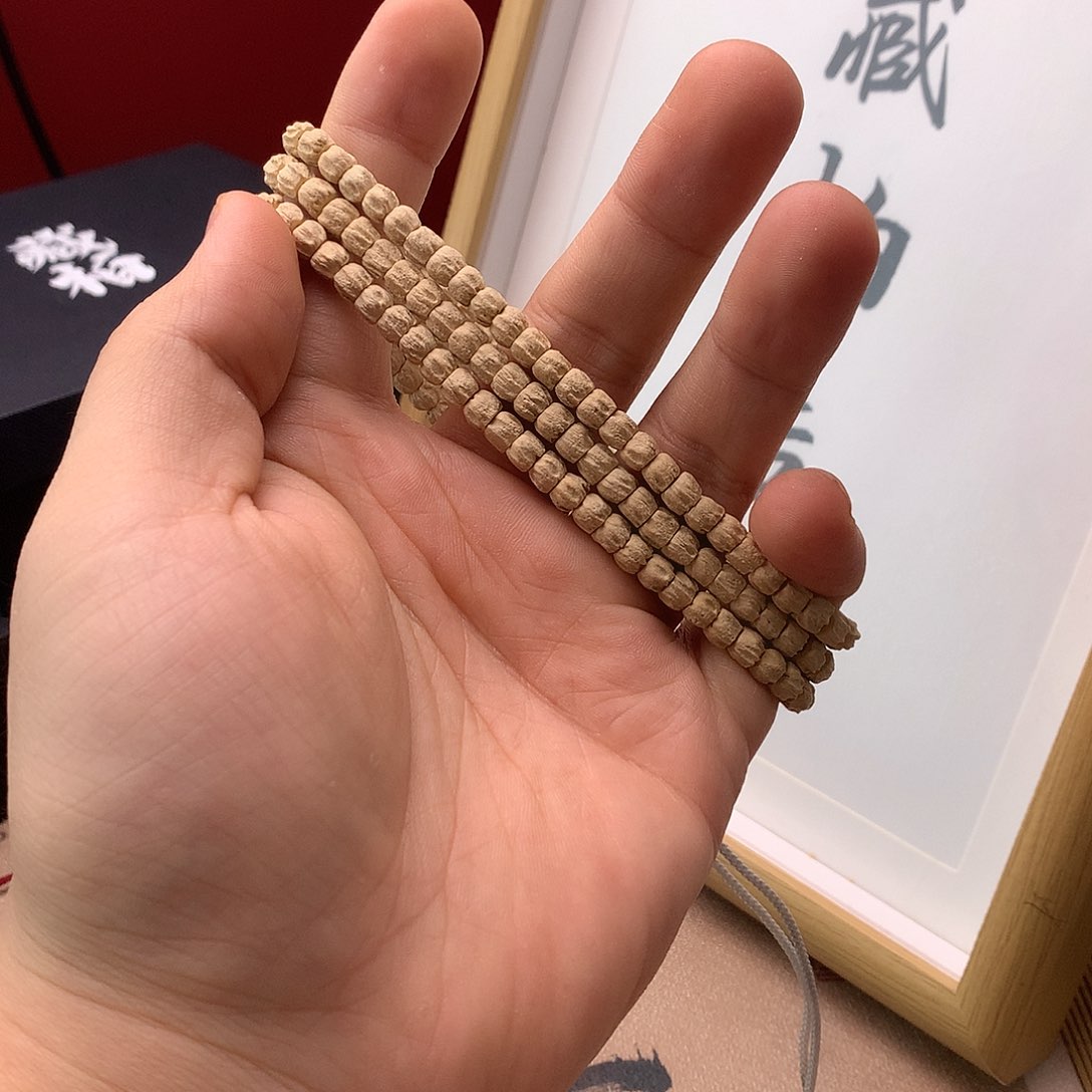 柏香籽/百香籽吊坠福利款方块顺