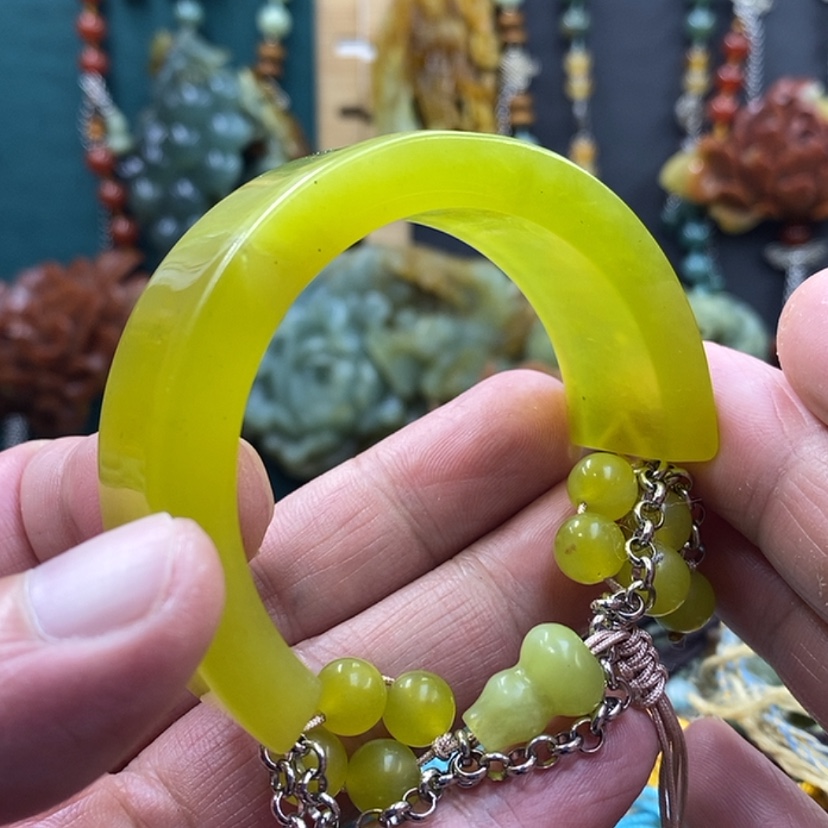 【闪购商品】未镶嵌蛇纹石玉手牌54