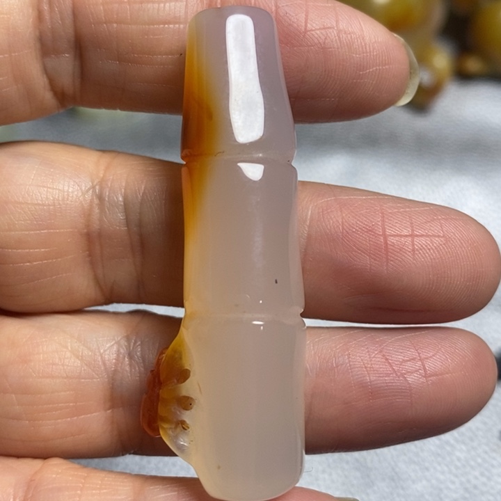 和田玉（糖玉）颈饰未镶嵌