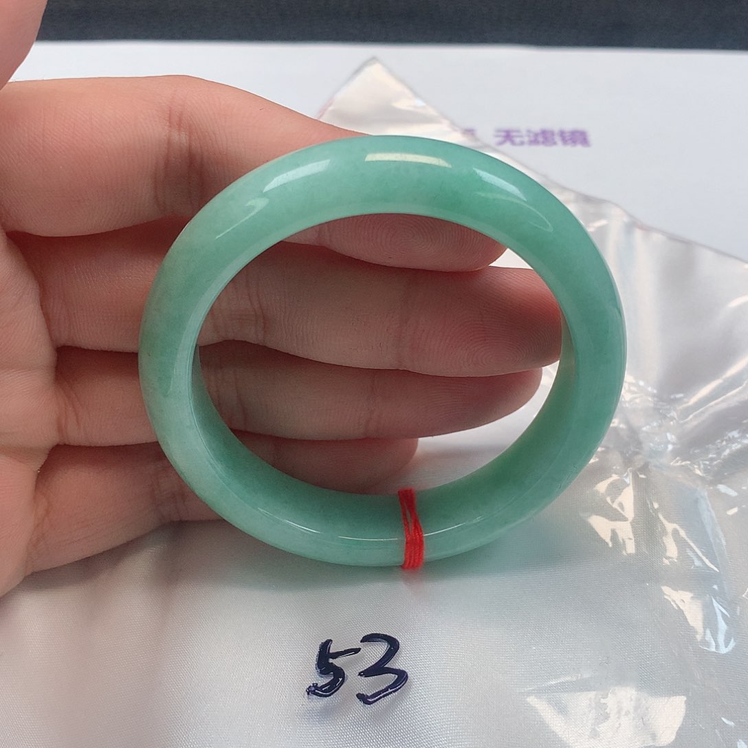 翡翠手镯未镶嵌310号