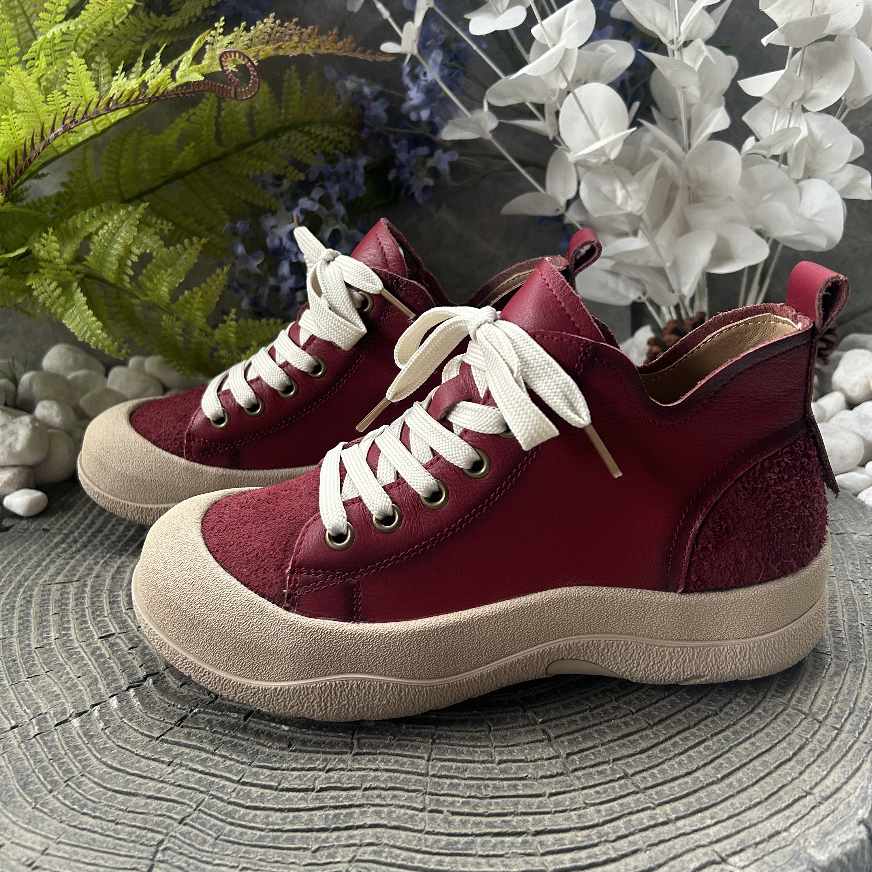 拙手作2025新款头层牛皮厚底系带一脚蹬软牛皮休闲百搭女靴复古软