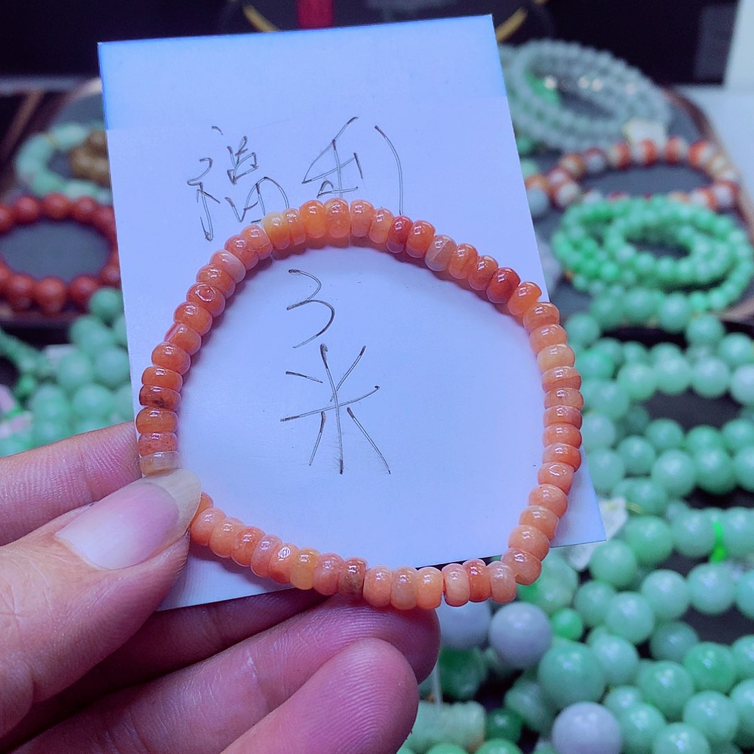 翡翠未镶嵌毛衣链