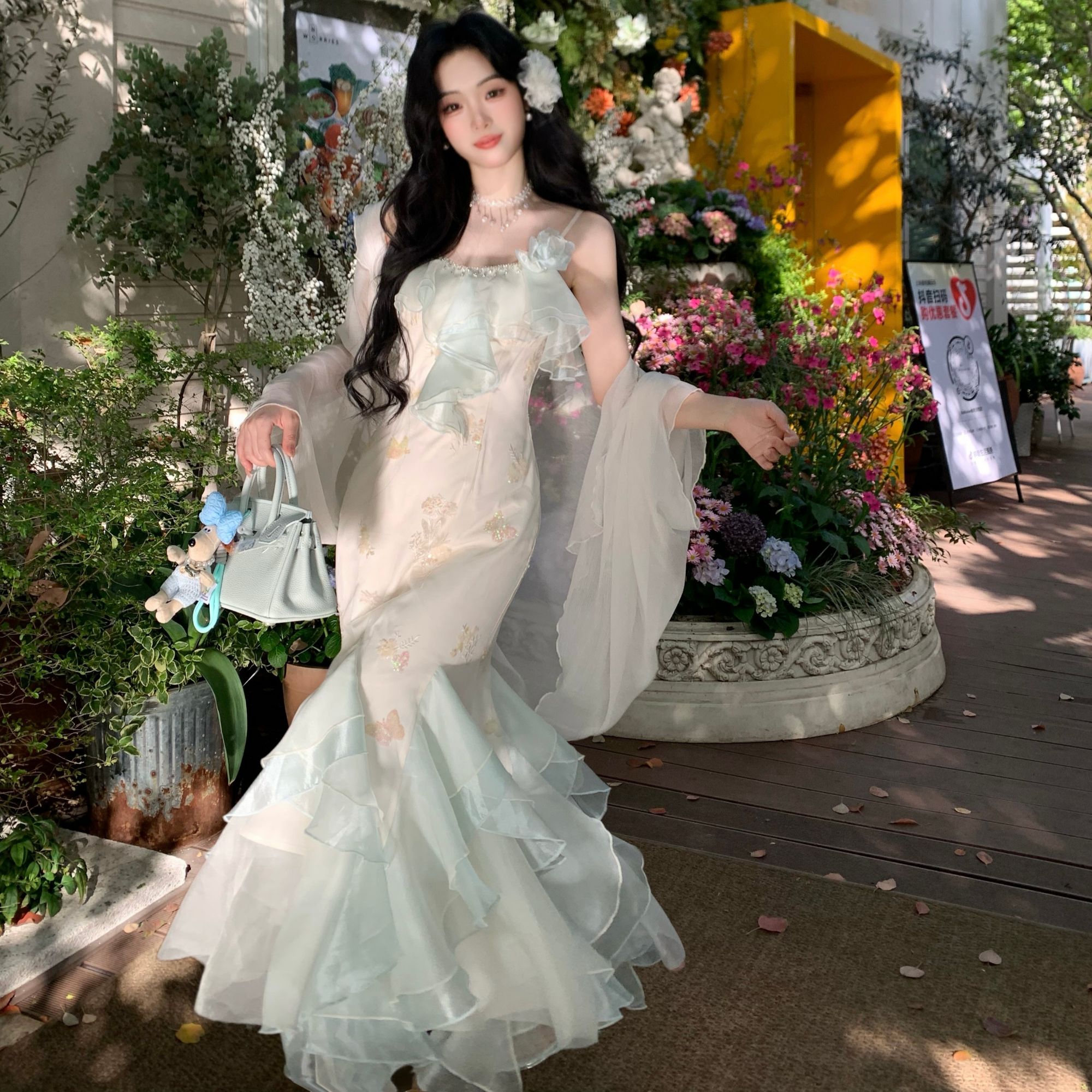 Blovelan人鱼姬 绝美仙气重工设计感梦幻鱼尾吊带裙