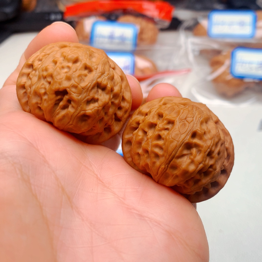 文玩核桃吊坠38宫灯