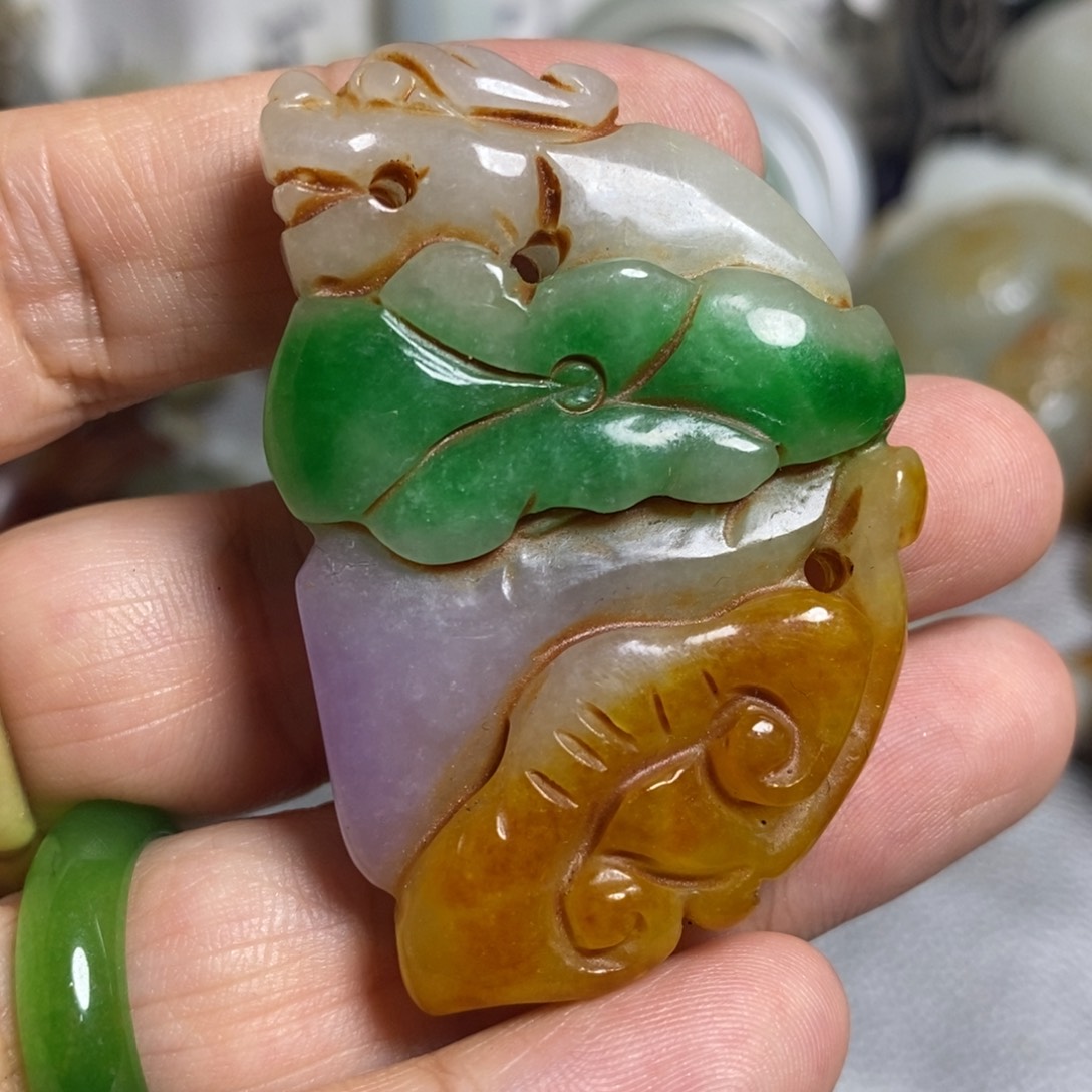 滴血莲花菩提吊坠