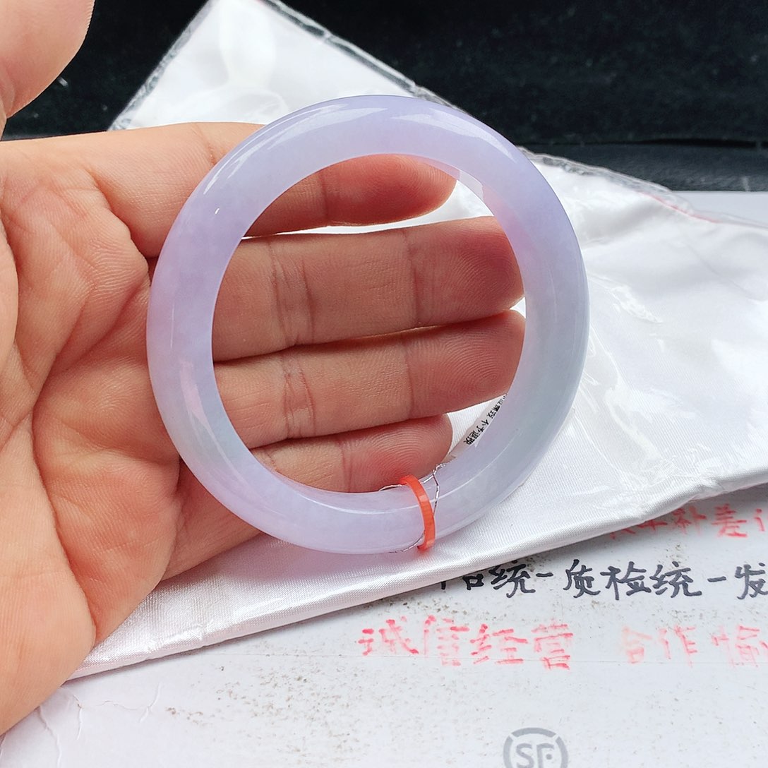 翡翠手镯未镶嵌天然翡翠手镯